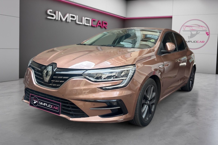 RENAULT MEGANE IV BERLINE