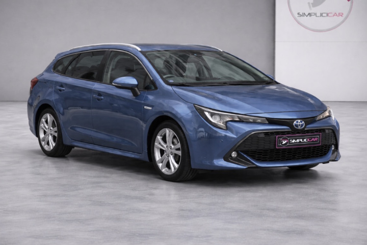 TOYOTA COROLLA TOURING SPORTS HYBRIDE PRO