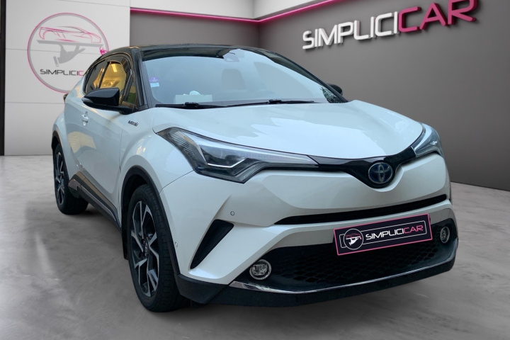 TOYOTA C-HR HYBRIDE