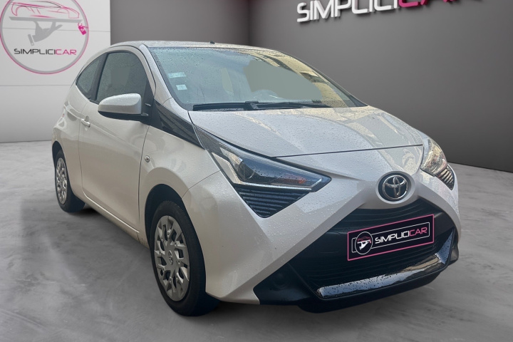 TOYOTA AYGO PRO MC18