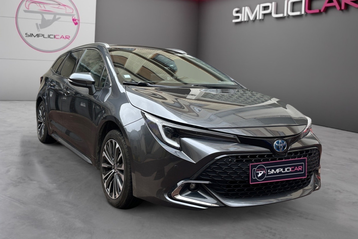 TOYOTA COROLLA TOURING SPORTS HYBRIDE NOUVELLE
