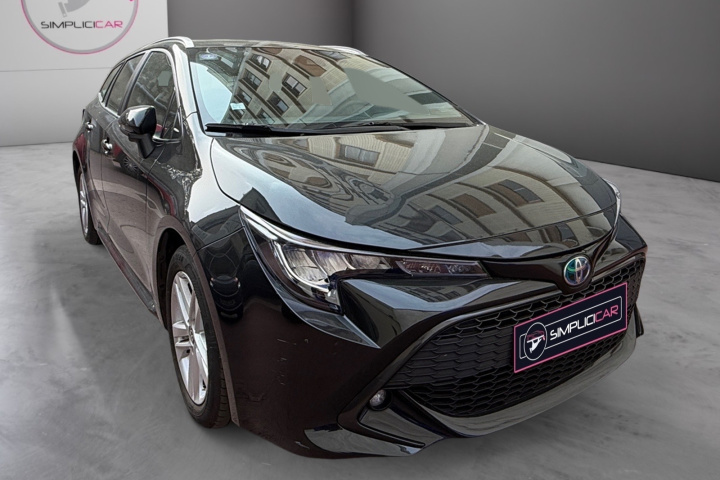TOYOTA COROLLA HYBRIDE NOUVELLE