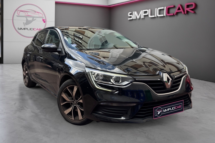 RENAULT MEGANE IV ESTATE